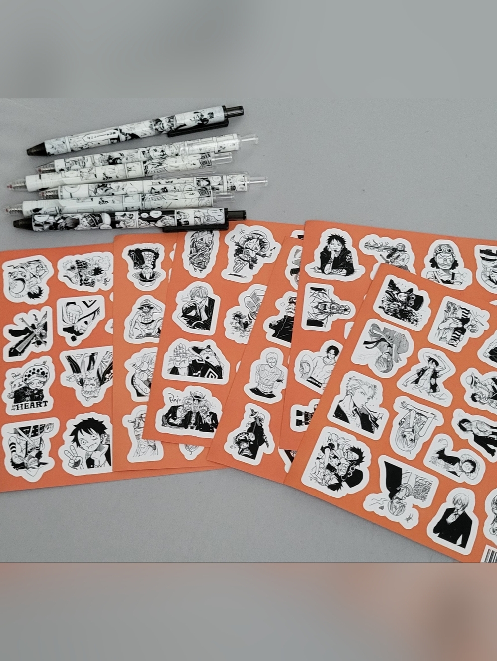 Animee Manga Character Sticker 100 & 6 Click Pens-NWOT